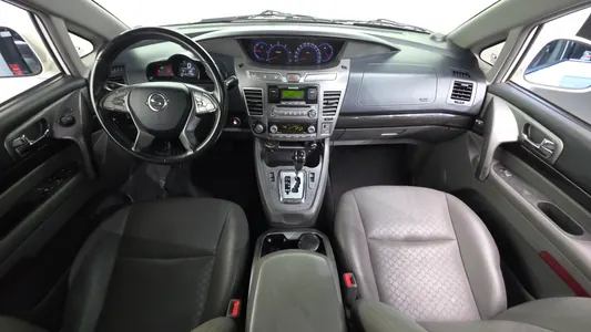 KG Mobility 코란도 투리스모 4WD TX 9 2015 7