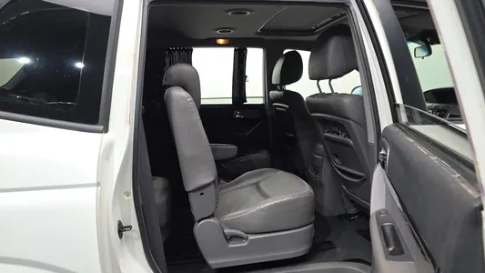 KG Mobility 코란도 투리스모 4WD TX 9 2015 12