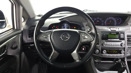 KG Mobility 코란도 투리스모 4WD TX 9 2015 14