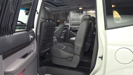 KG Mobility 코란도 투리스모 4WD TX 9 2015 26