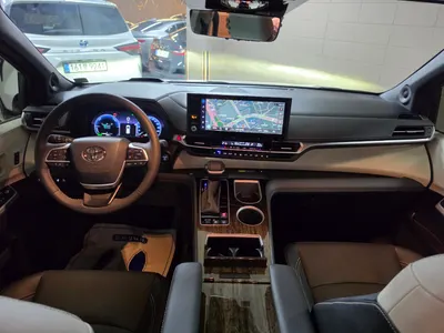 Toyota 4 2.5 2WD 2025 7