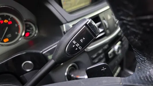 Mercedes-Benz E-Class W212 E220 CDI 2013 9