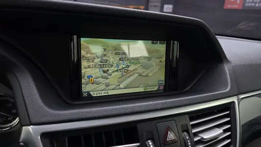 Mercedes-Benz E-Class W212 E220 CDI 2013 14