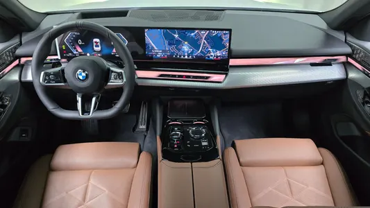 BMW 5 Series (G60) 530i xDrive M 2025 7