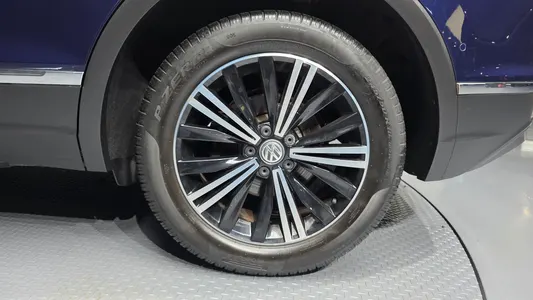 Volkswagen 2 2.0 TDI 2018 21