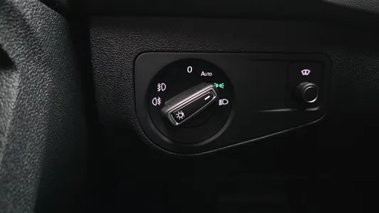 Volkswagen 2 2.0 TDI 2018 28
