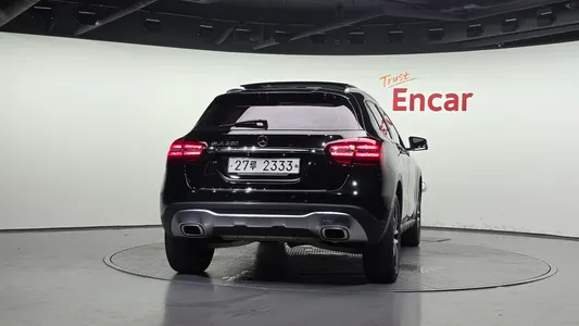Mercedes-Benz GLA-Class X156 GLA220 2018 4