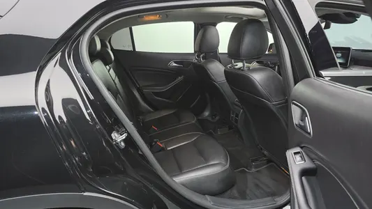 Mercedes-Benz GLA-Class X156 GLA220 2018 11