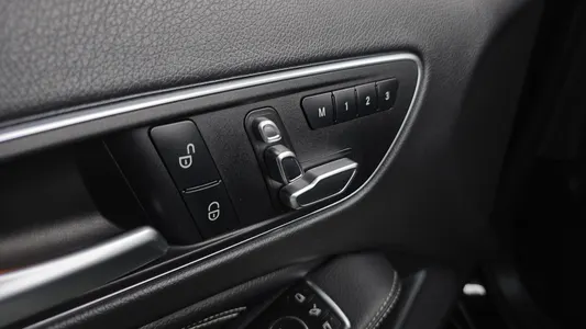 Mercedes-Benz GLA-Class X156 GLA220 2018 18