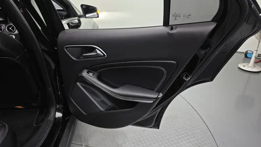 Mercedes-Benz GLA-Class X156 GLA220 2018 25