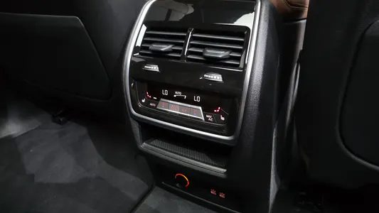 BMW X5 (G05) xDrive 40i M 2024 32