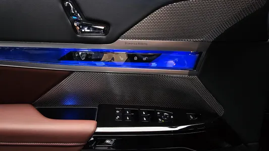 BMW 7 Series (G70) 740i xDrive M 2025 28