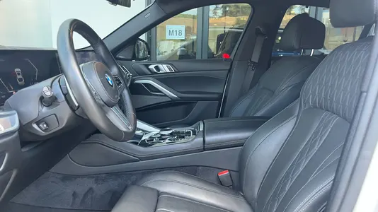 BMW X6 (G06) xDrive40i M 2024 10