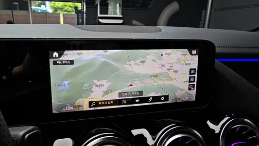 Mercedes-Benz GLA-Class H247 GLA45 AMG 4MATIC+ 2022 14