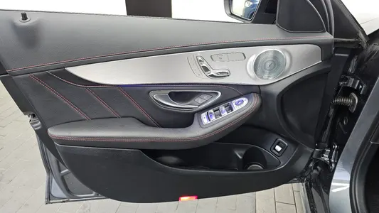 Mercedes-Benz C-Class W205 C43 AMG 4MATIC 2019 24