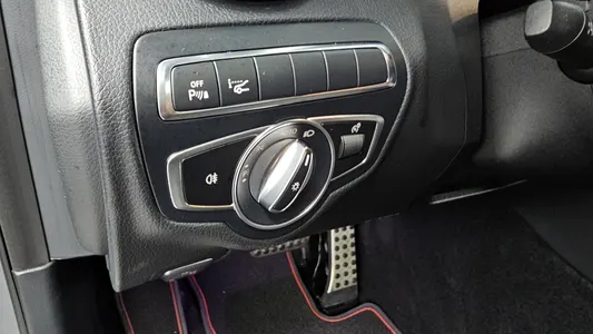Mercedes-Benz C-Class W205 C43 AMG 4MATIC 2019 27