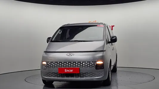 Hyundai Staria 5 2021