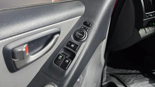 Hyundai Grand Starex 11 HVX 2013 28