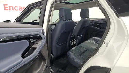 Land Rover 2 D180 SE 2020 18