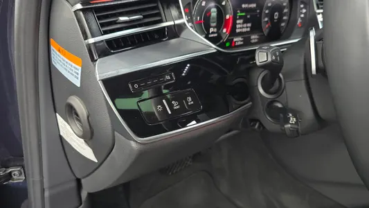 Audi A8 (D5) 50 TDI LWB 2021 27