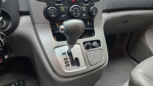 Kia R GLX 2012 9