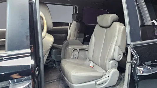 Kia R GLX 2012 12