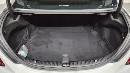 Mercedes-Benz C-Class W205 C200 2019 20