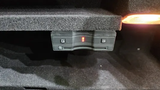 Mercedes-Benz C-Class W205 C200 2019 29