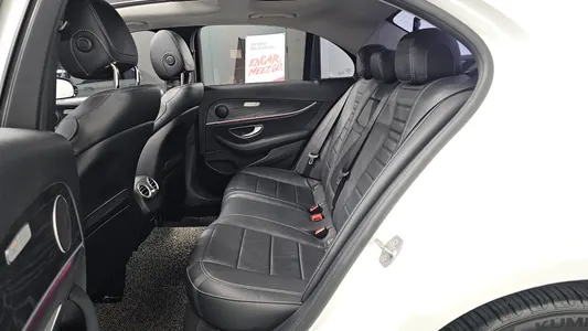 Mercedes-Benz E-Class W213 E300 4MATIC 2016 12