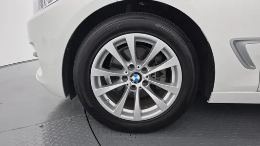 BMW 3 Series GT (F34) GT 320d xDrive 2020 5