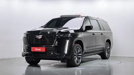 Cadillac 5 6.2 ESV 2023