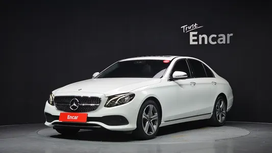 Mercedes-Benz E-Class W213 E300 2019
