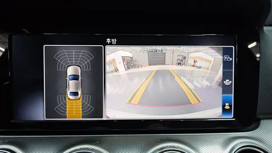 Mercedes-Benz E-Class W213 E300 2019 16