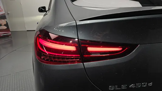 Mercedes-Benz GLE-Class W167 GLE450d 4MATIC 2023 23