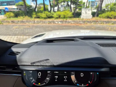 Land Rover 3 D300 HSE 2023 8