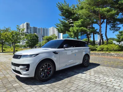 Land Rover 3 D300 HSE 2023