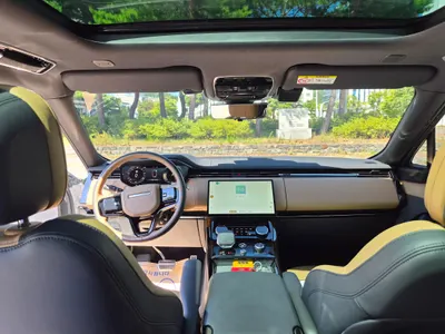 Land Rover 3 D300 HSE 2023 16