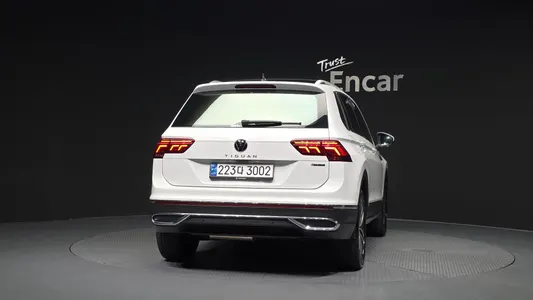 Volkswagen 2 2.0 TDI 4 2022 4