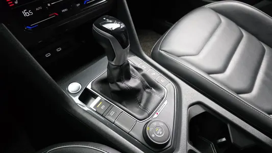 Volkswagen 2 2.0 TDI 4 2022 9