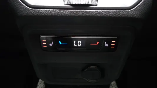 Volkswagen 2 2.0 TDI 4 2022 19