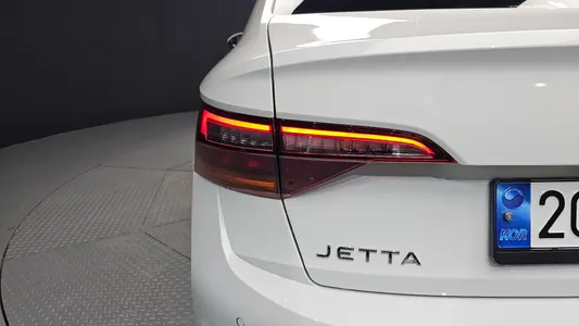 Volkswagen 7 1.5 TSI 2023 23