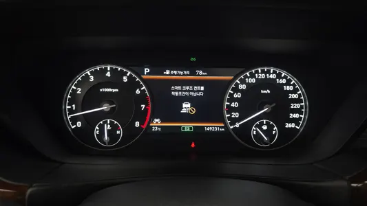 Genesis EQ900 5.0 GDI AWD 2017 8