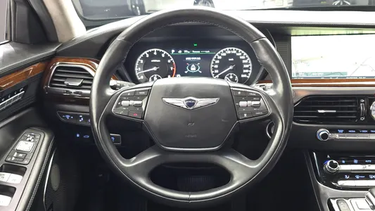 Genesis EQ900 5.0 GDI AWD 2017 13