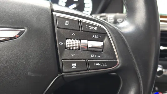 Genesis EQ900 5.0 GDI AWD 2017 20