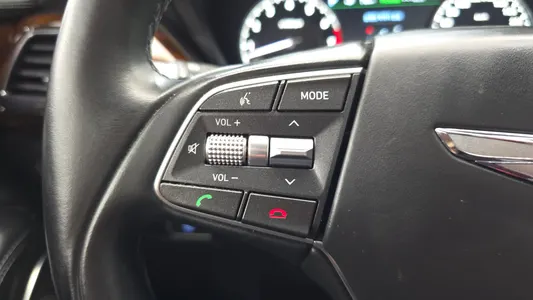 Genesis EQ900 5.0 GDI AWD 2017 19