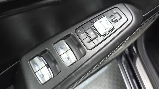 Genesis EQ900 5.0 GDI AWD 2017 39