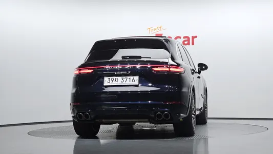 Porsche (PO536) 3.0 2019 4