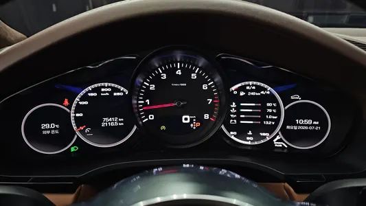 Porsche (PO536) 3.0 2019 8
