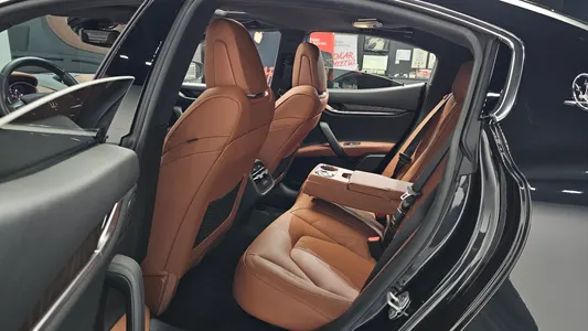 Maserati 기블리 3.0 2020 26