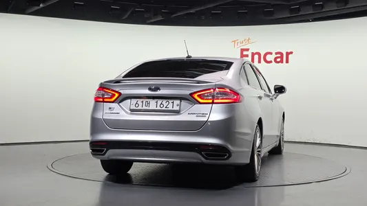 Ford 퓨전 2.0 2014 4